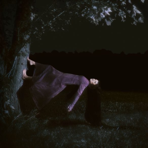 "Lovers' Gothic," the latest masterpiece Maïa Davies